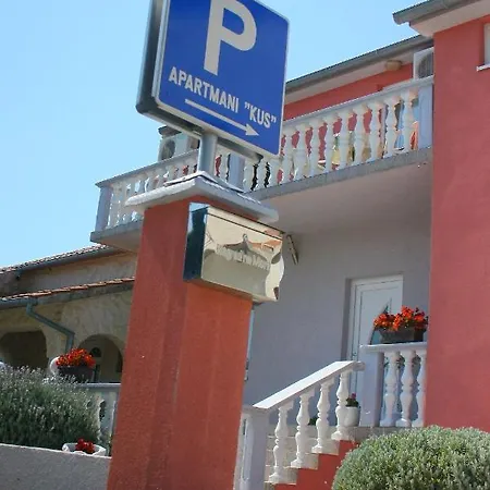 Vendégház Kus, Biograd *